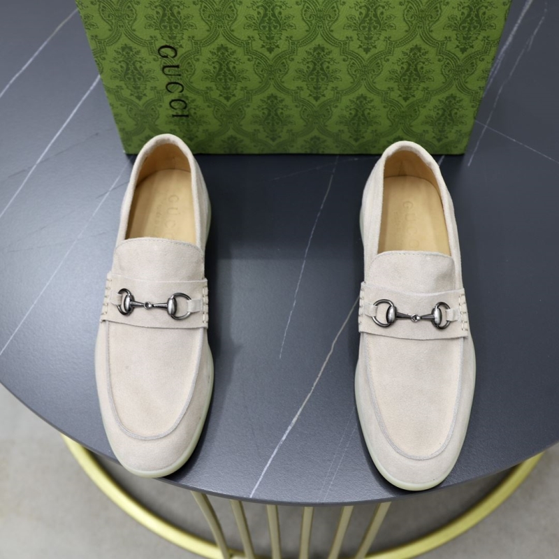 G*u*i leather shoes
